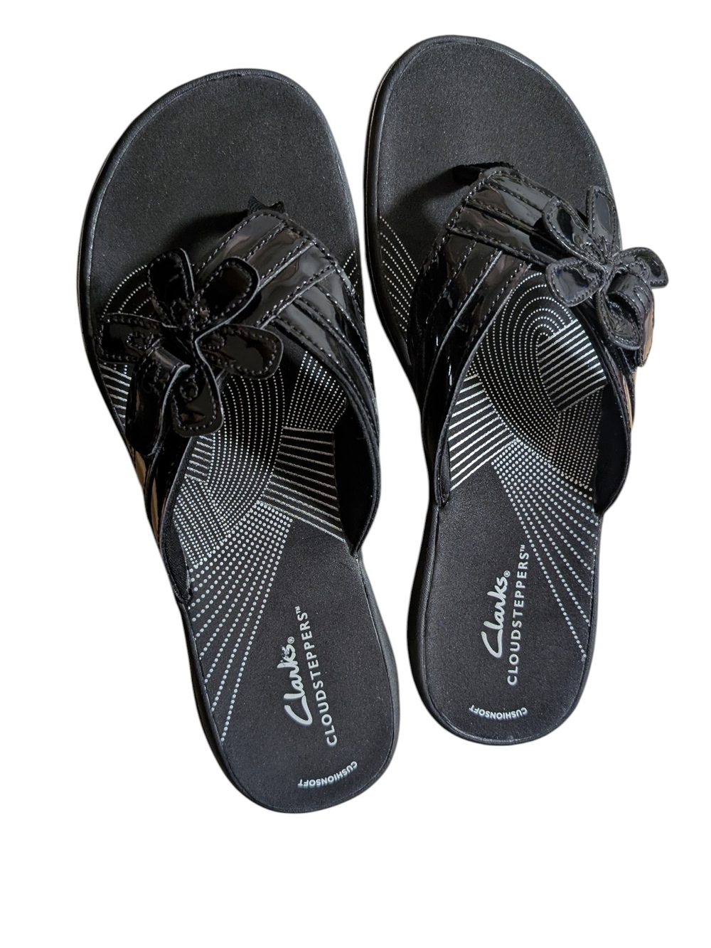 New-Clarks Cloudsteppers Brinkley Flora Black Patent Leather With Flower - Picture 3 of 5
